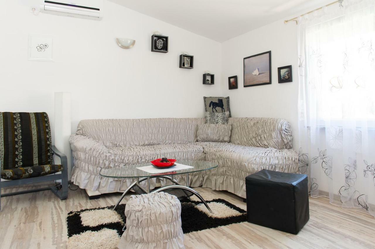 Apartment Ella Rogoznica  Dış mekan fotoğraf