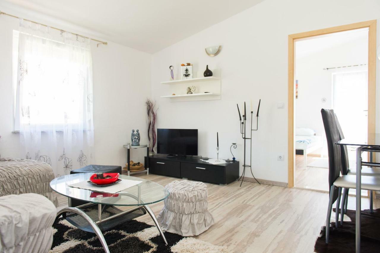 Apartment Ella Rogoznica  Dış mekan fotoğraf